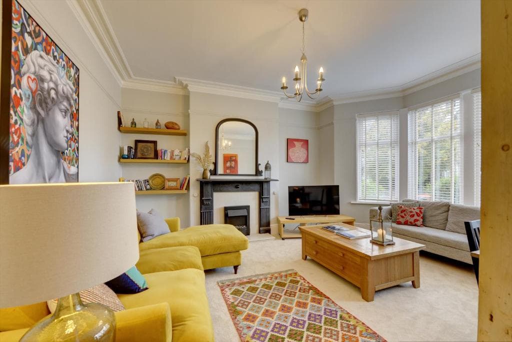 Accommodation at Stylish 2 Bedroom Maisonette With Parking in harrogate
