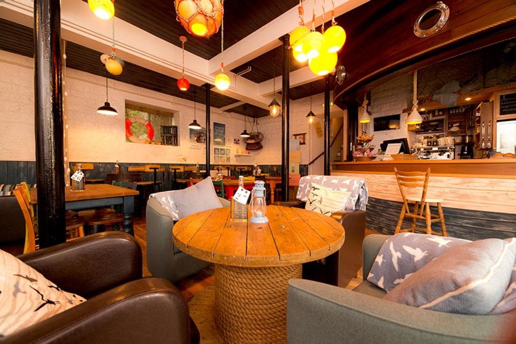 YHA Boggle Hole - Hostel in fylingthorpe