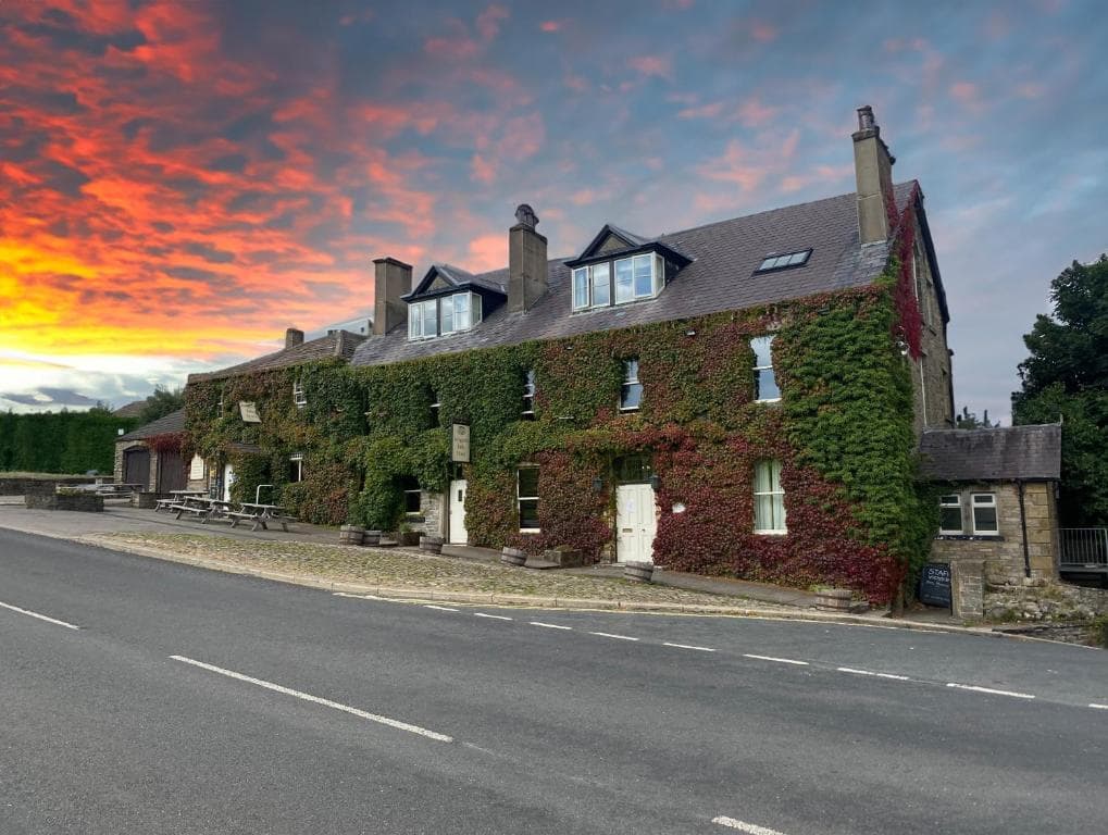Accommodation at Aysgarth Falls Hotel & Restaurant in aysgarth falls