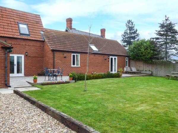 Accommodation at The Barn Ivy Cottage in dunnington