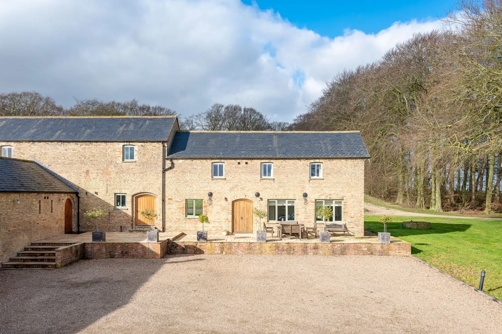 Accommodation at Cowdale Cottage in huggate