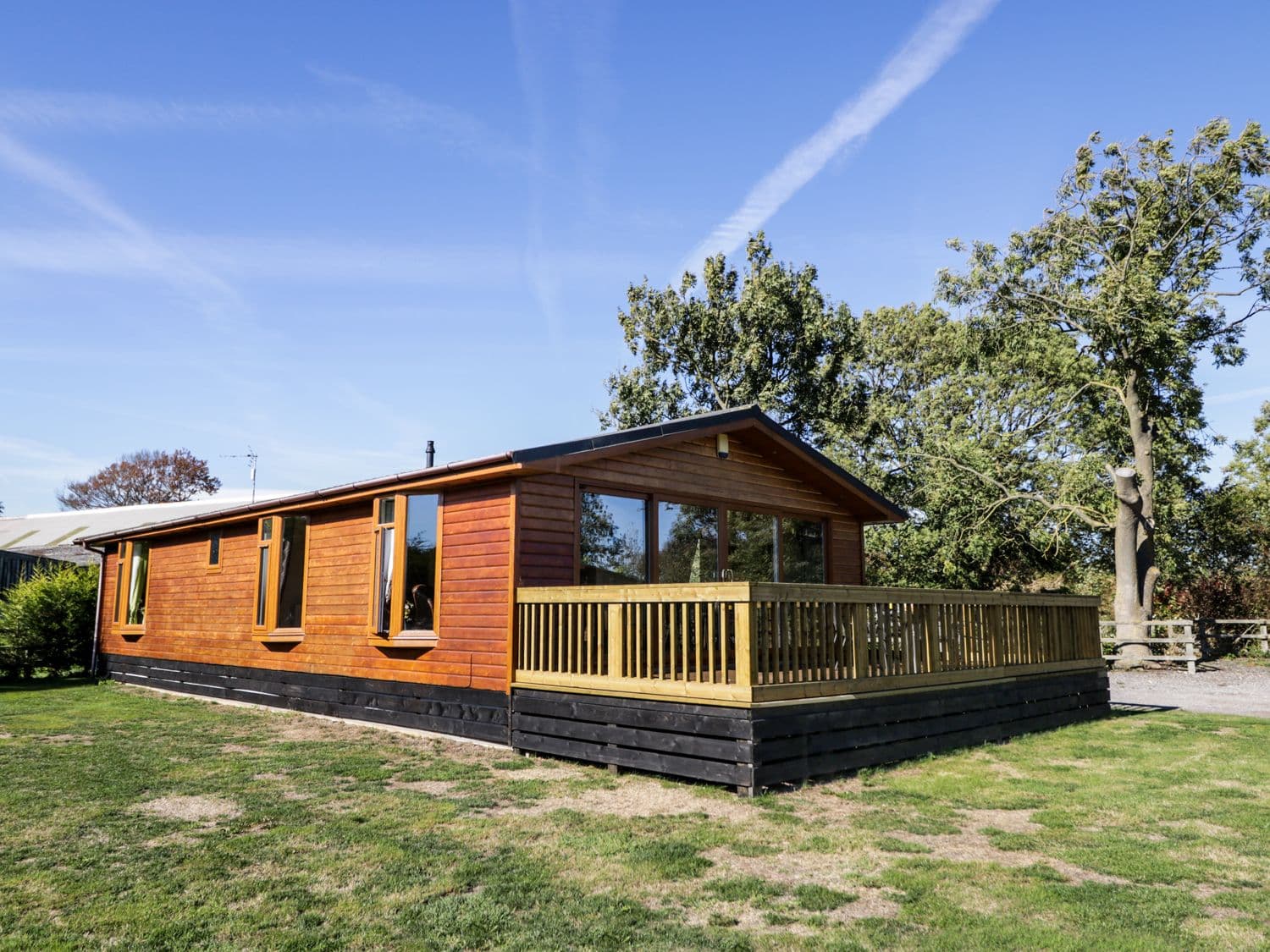 Accommodation at Ash Tree Lodge in skirpenbeck