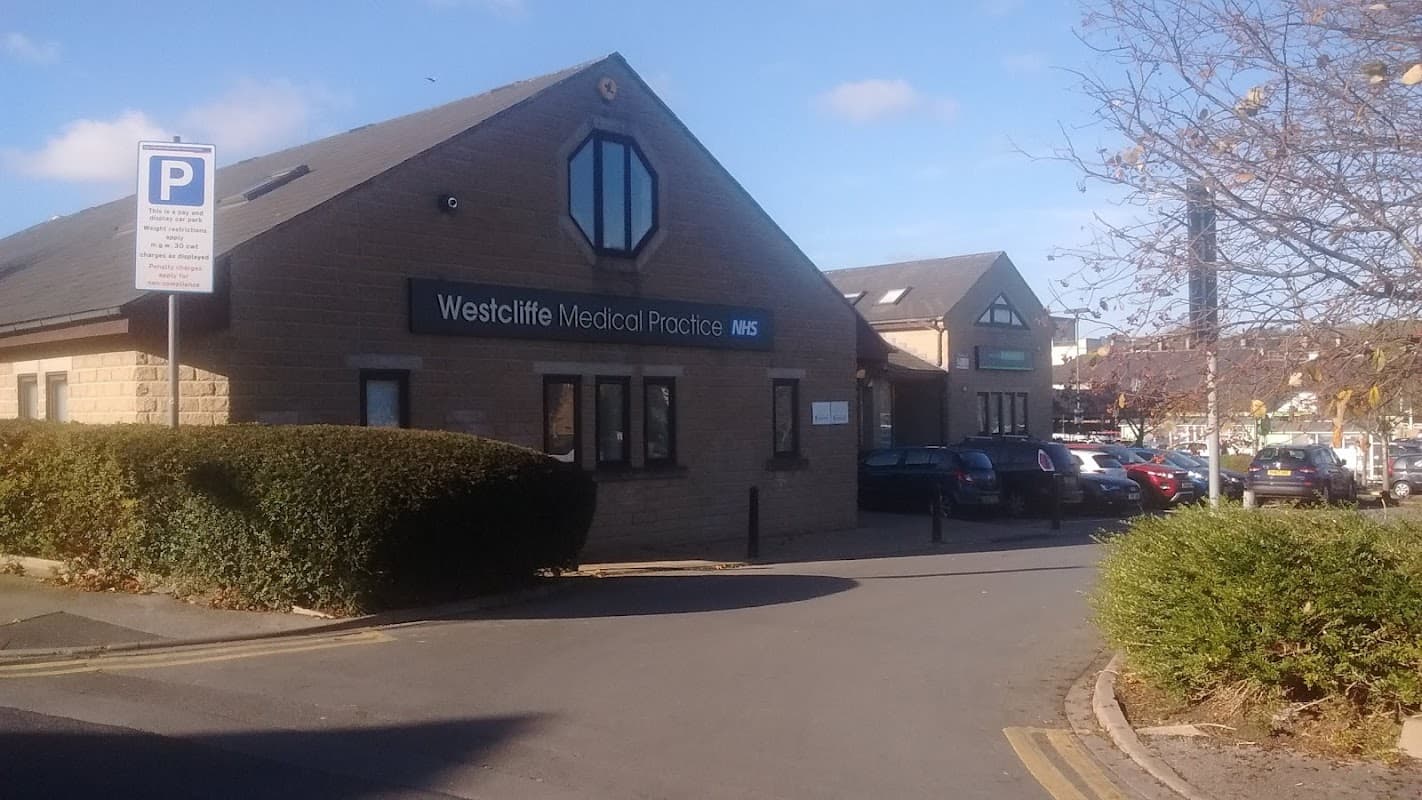 Dua Dr N - Doctors in baildon