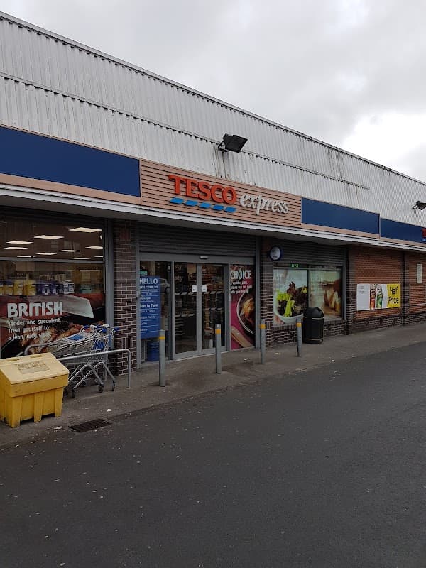 Tesco Express - Supermarkets in beeston