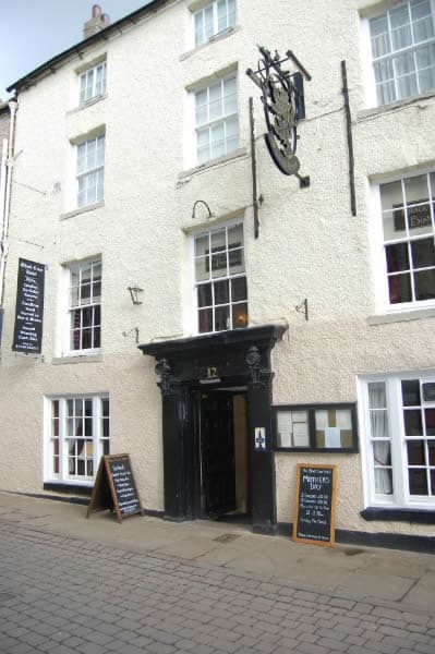 Accommodation at Black Lion Hotel in charltons