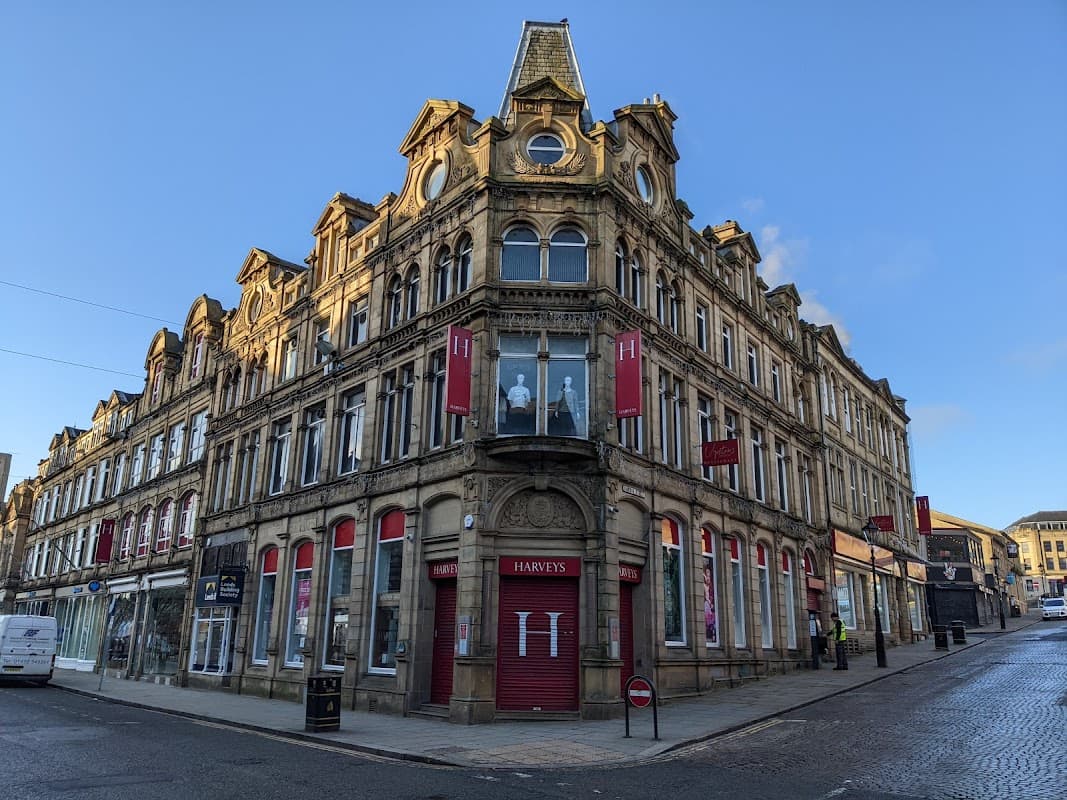 Halifax - Banks in brighouse