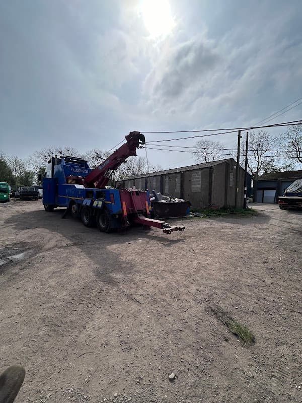 Sparrow Recovery - Garages in brough