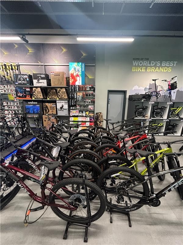 Evans Cycles - Bike Shops in carbrook