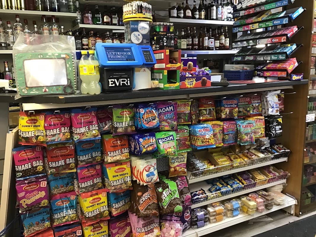 Evri ParcelShop - Couriers in cleckheaton