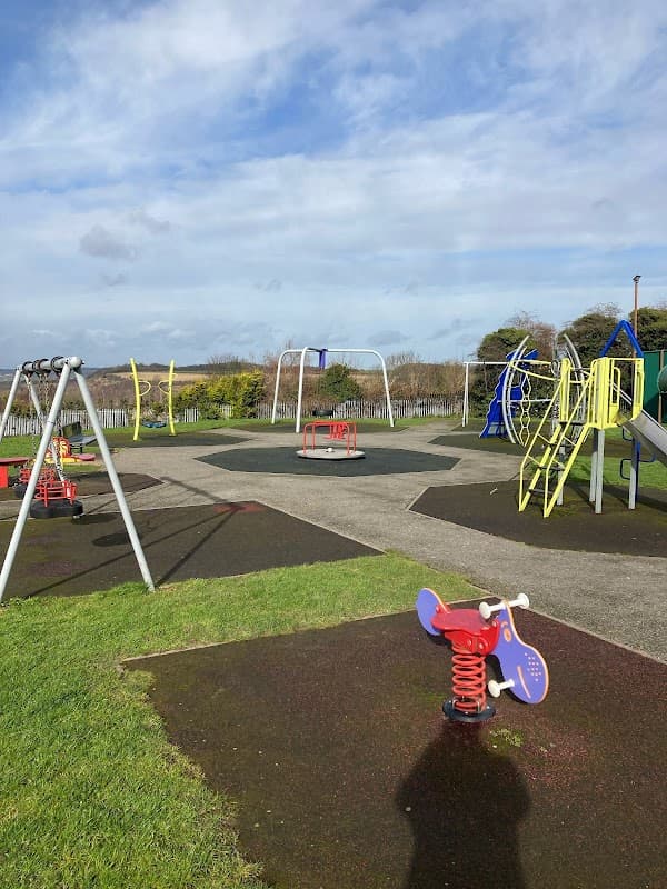 Windmill Avenue Play Area - Playgrounds in conisbrough