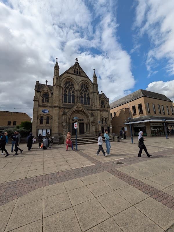 Longcauseway Church Dewsbury - Churches in dewsbury