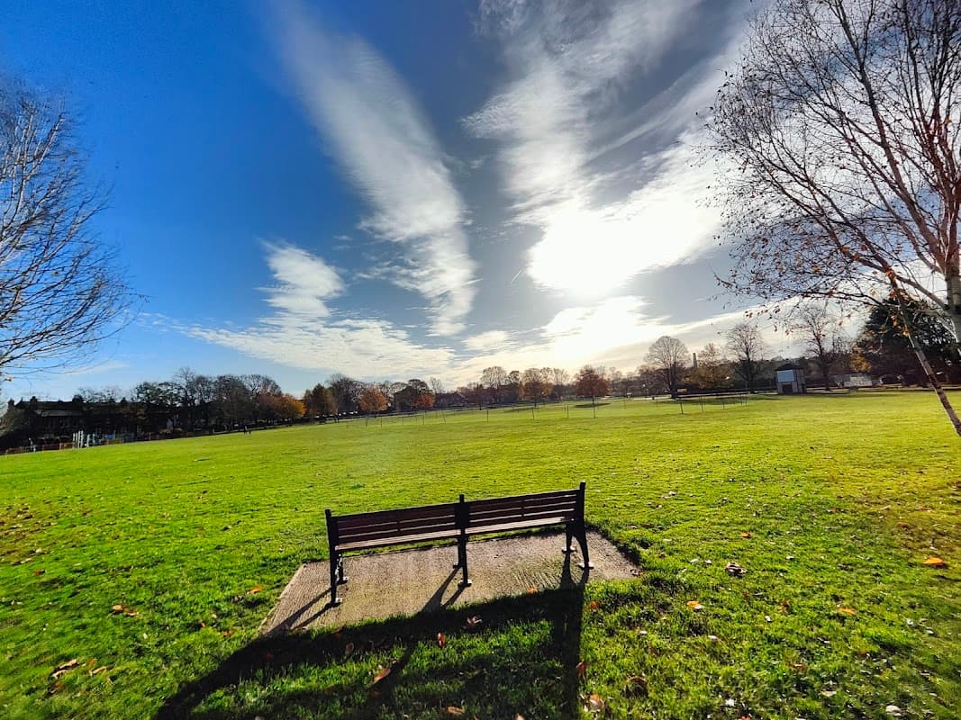 Calverley Victoria Park - Park in farsley