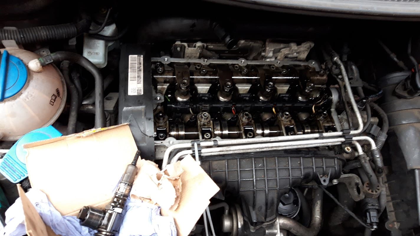 MOBILE GARAGE GOOLE - Garages in goole