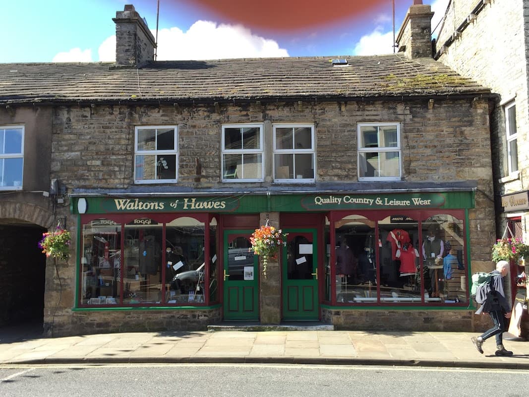 Waltons Of Hawes - Clothes Shops in hawes