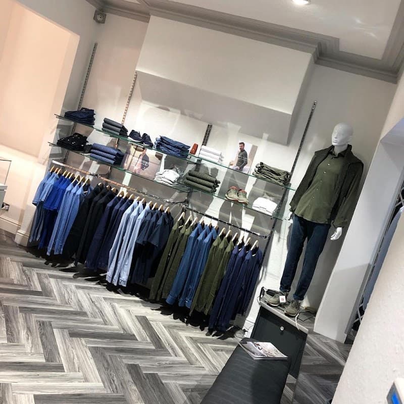 Greyโs Menswear - Clothes Shops in hessle
