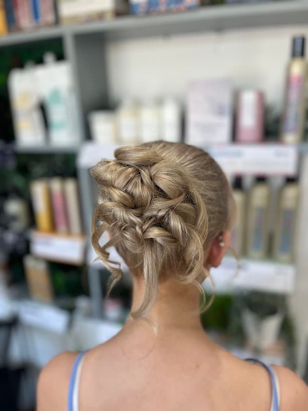 The Green - Hair Salons in horsforth