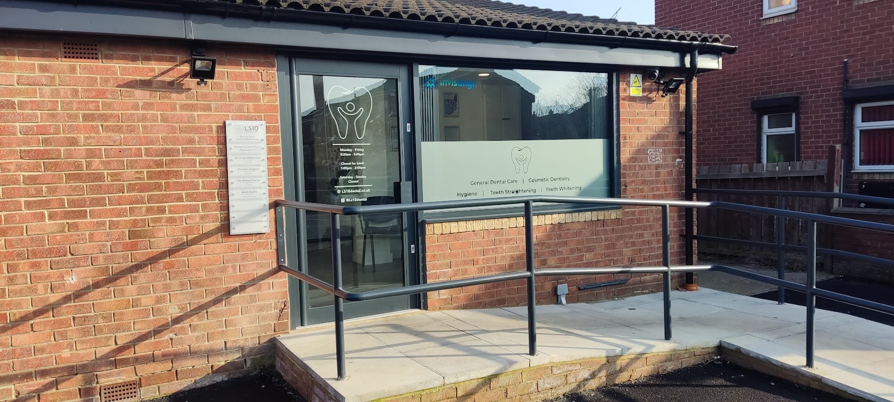 LS10 Dental Care - Dentists in hunslet