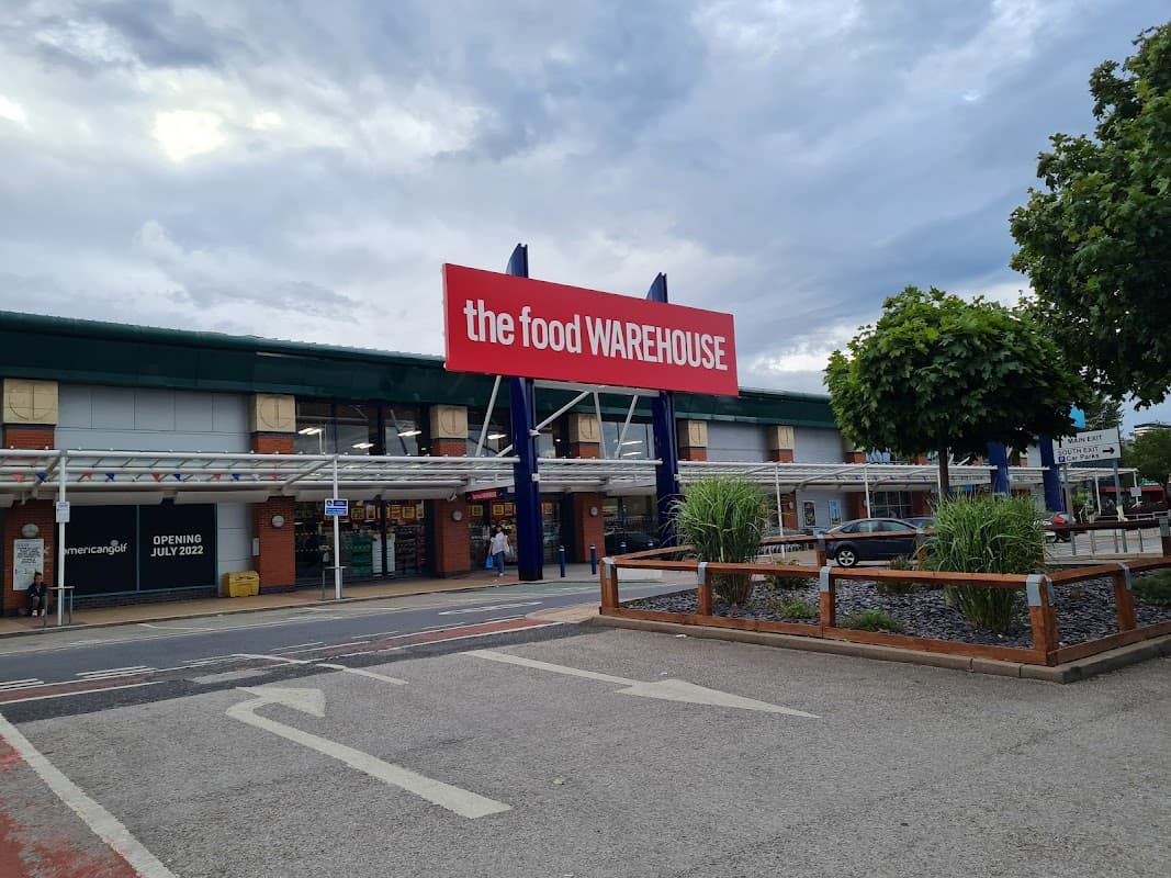 The Food Warehouse by Iceland - Grocers in hunslet