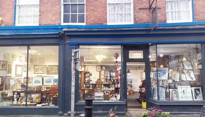 Old Town Antiques - Antique Shops in bridlington