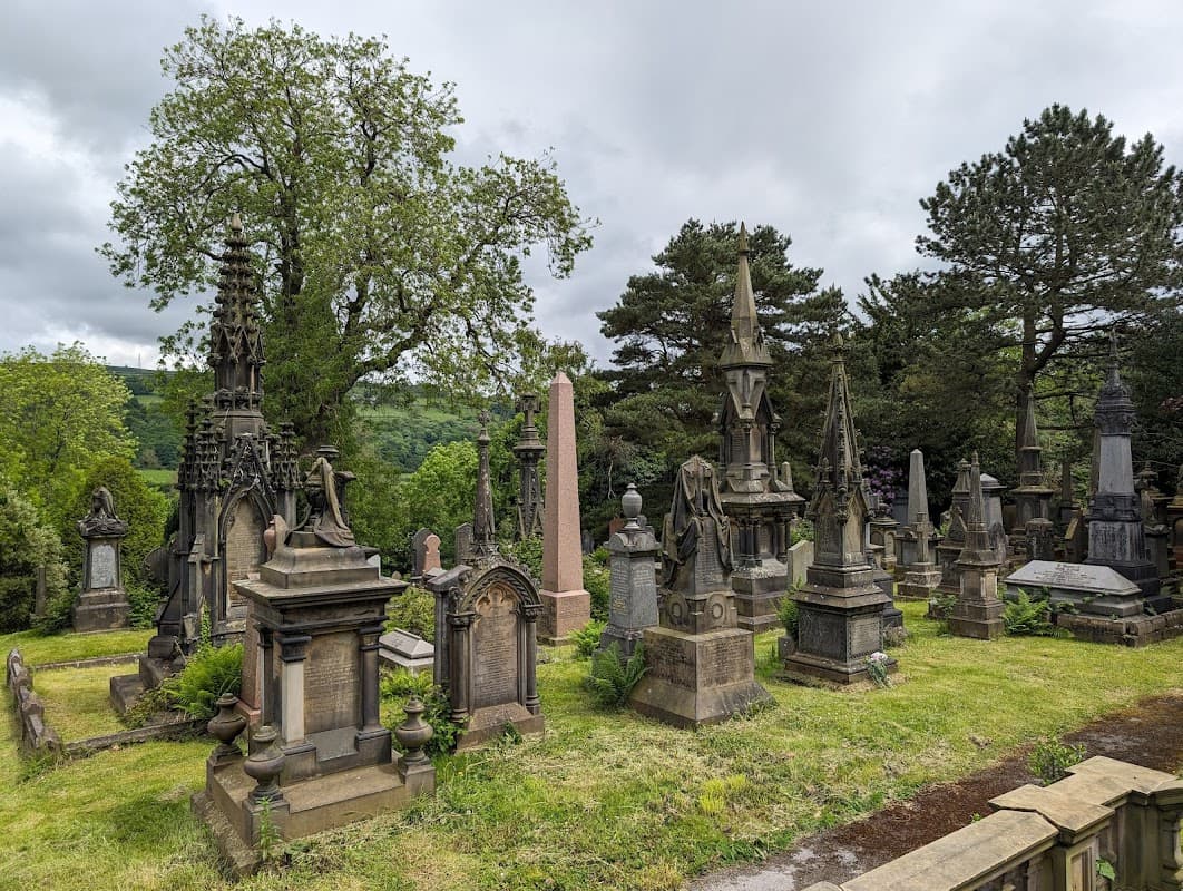 Utley Cemetery - Cemeteries in keighley