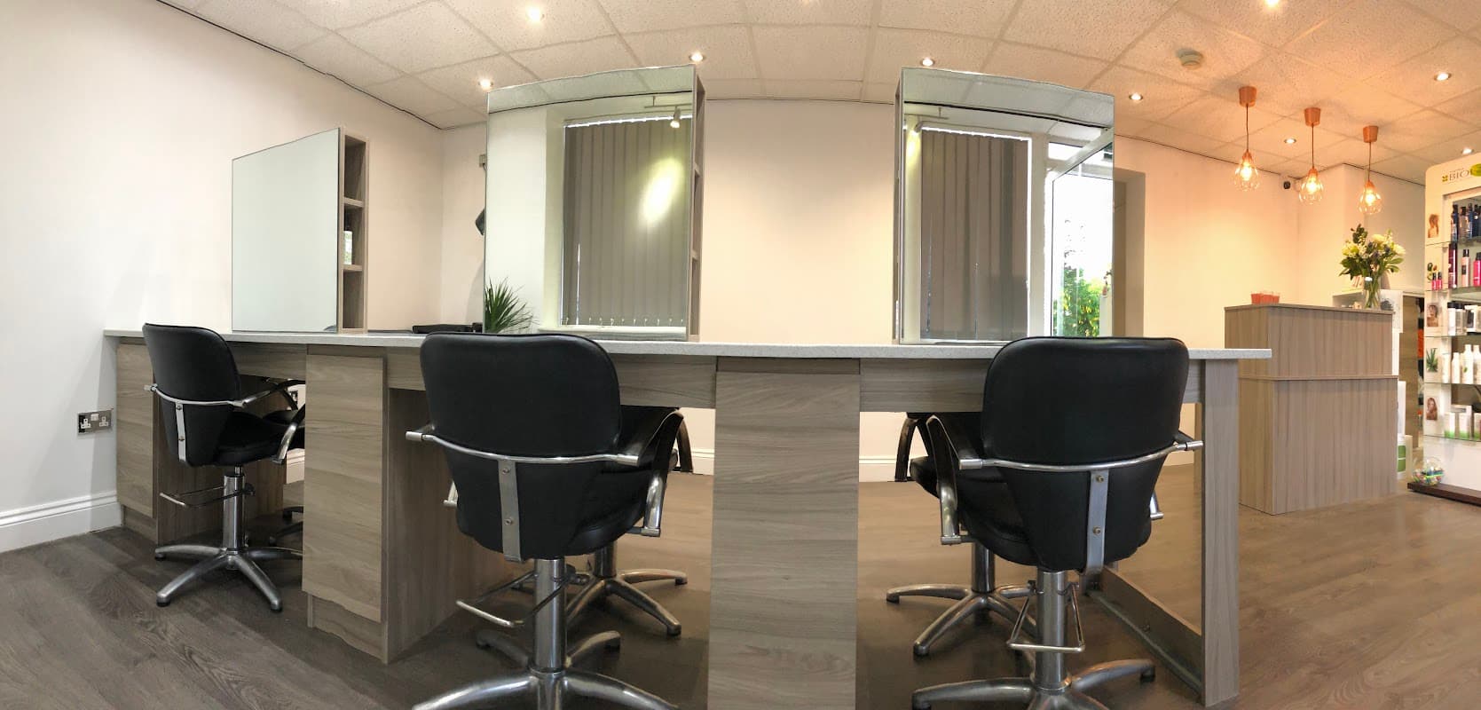 Hair Xchange - Hair Salons in killingbeck