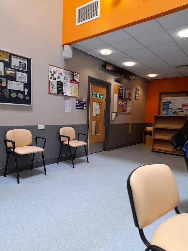 Dr Shrivastava's Surgery - Doctors in maltby