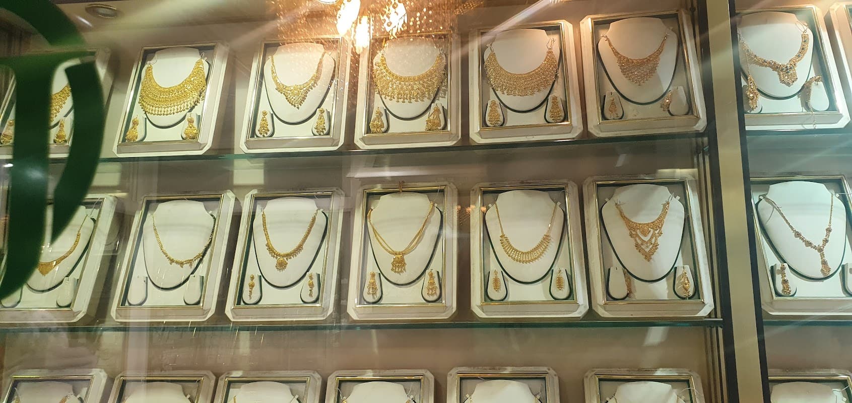 Furyaal Jewellers - Jewellers in middlesbrough