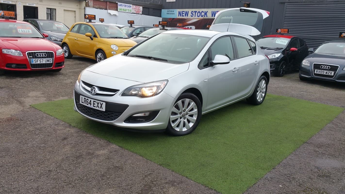 Premier Autoz Ltd - Car Dealers in mirfield