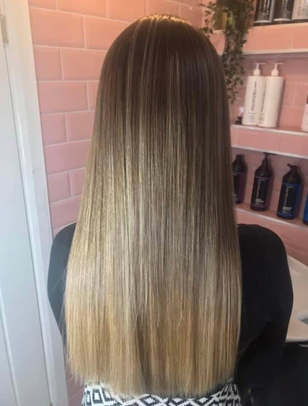 Bows Hair & Beauty - Hair Salons in moortown