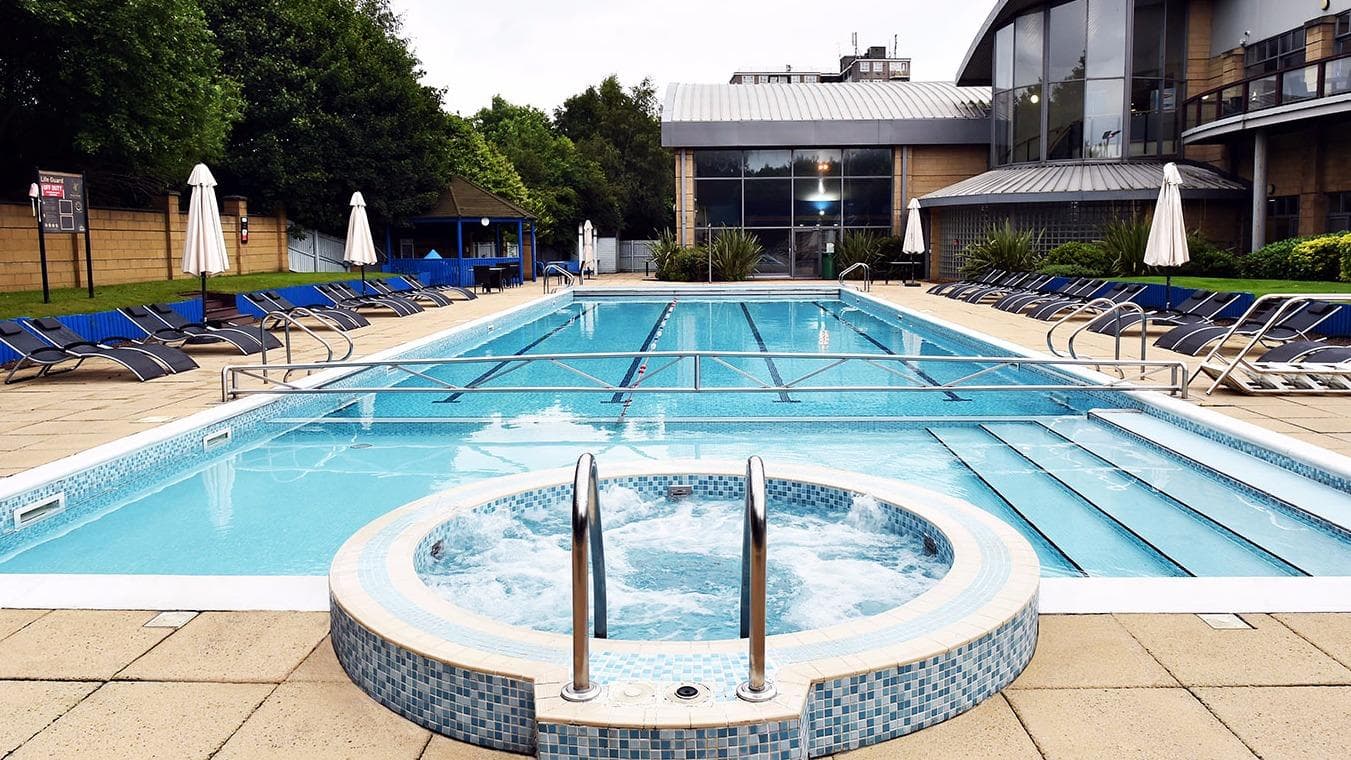 David Lloyd Leeds - Gyms in moortown