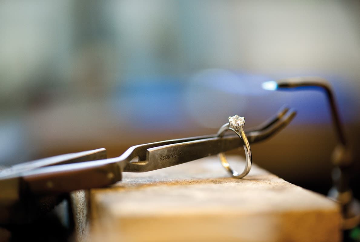 Samiya Jewellers - Jewellers in nether edge