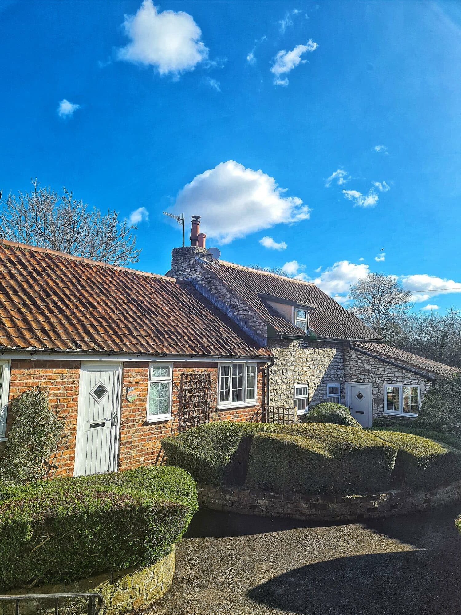 Orchard Farm Holiday Village & Whisky Bar - Campsite in hunmanby