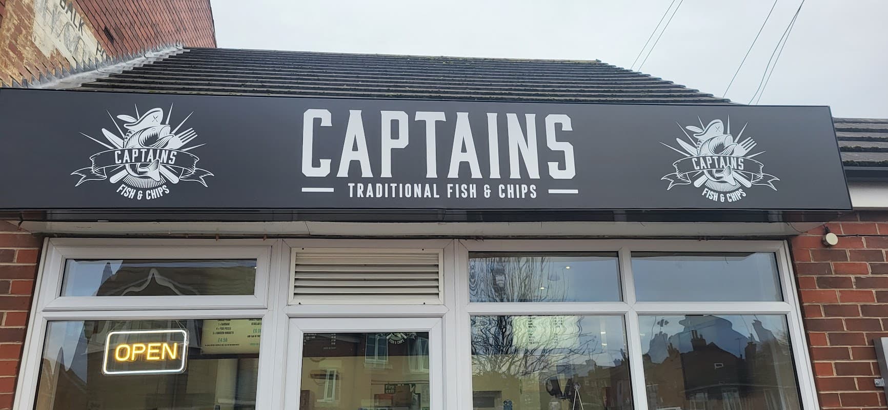 Captains Fish & Chips ( ladybalk ) - Takeaway in pontefract