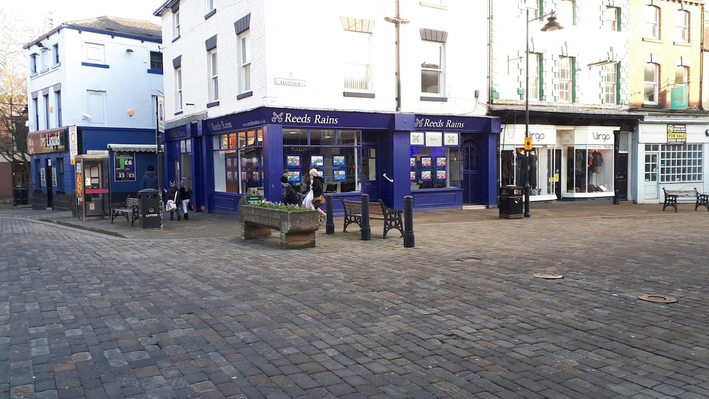 Virgo Boutique - Clothes Shops in pontefract