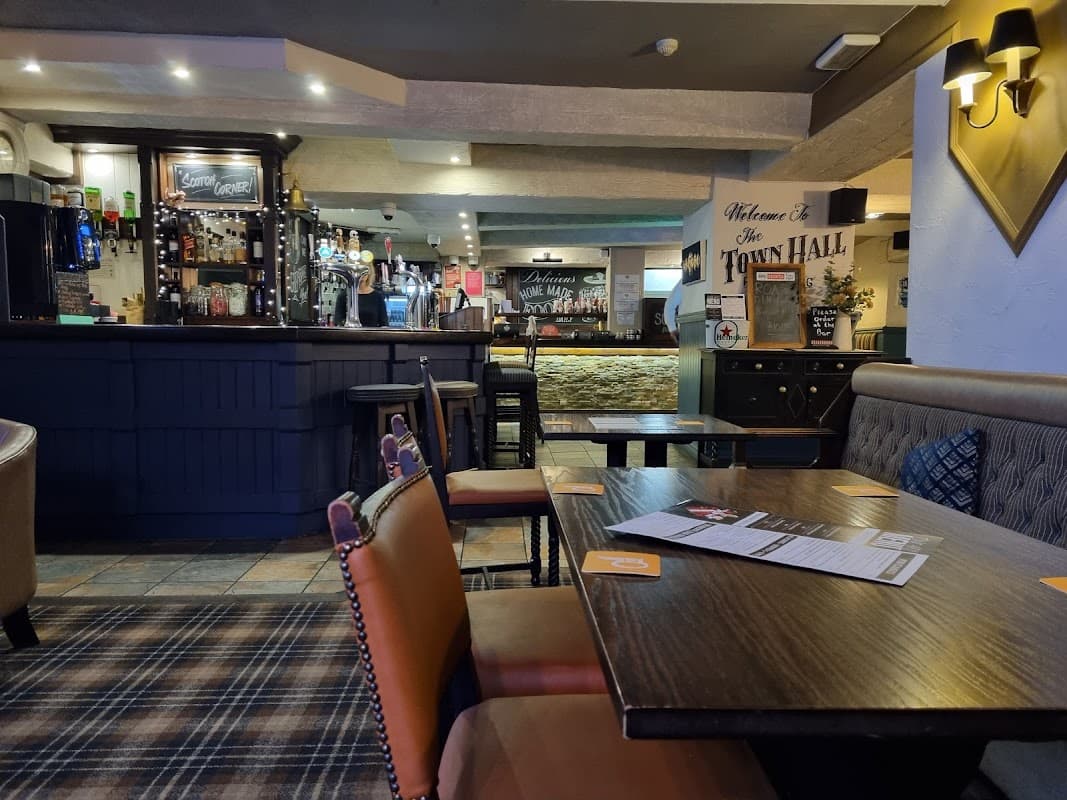 Food & drink at THE TOWN HALL PUB AND DINING in richmond