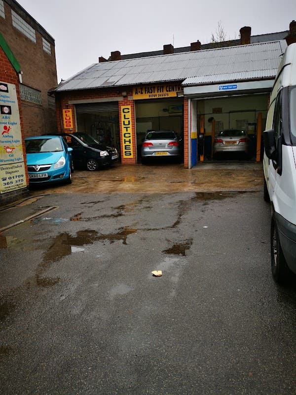 A-Z Fast Fit Centre - Garages in rotherham
