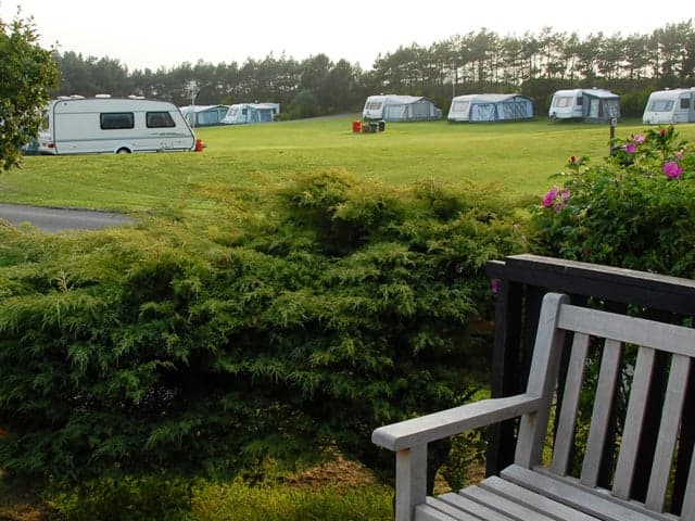 Runswick Bay Caravan & Camping Park - Campsite in runswick bay