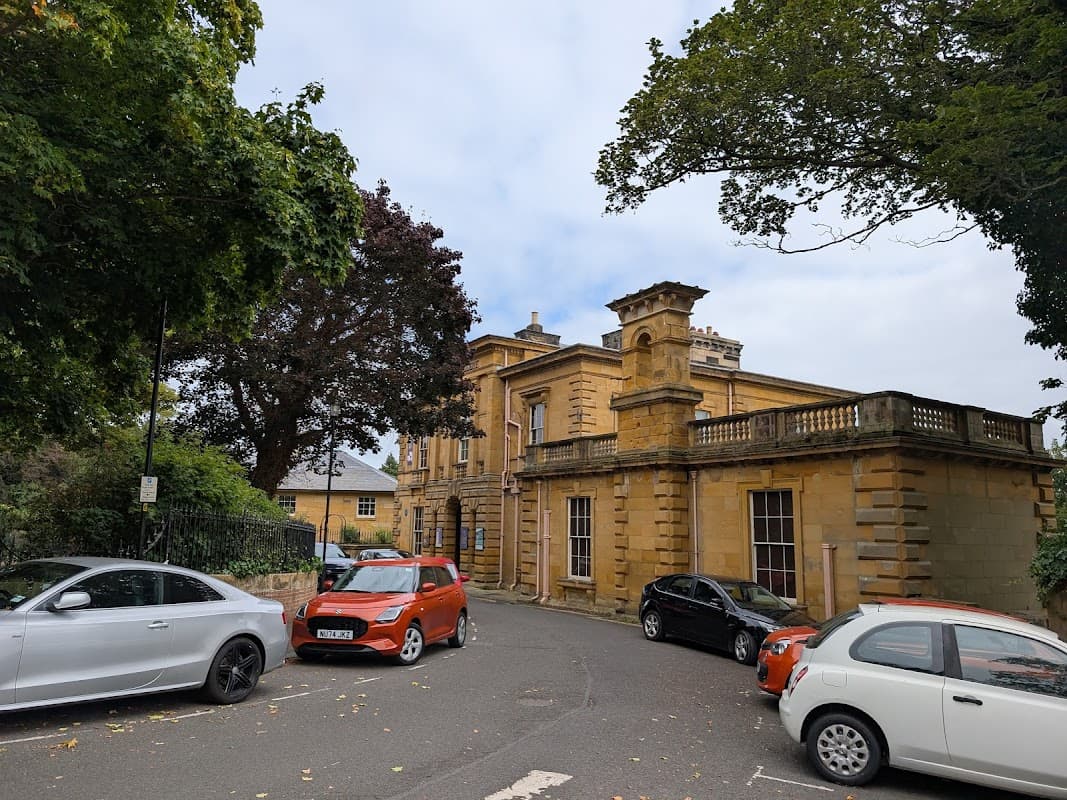 Scarborough Art Gallery - Gallery in scarborough