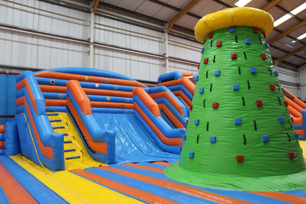 TopJump Inflatable Park Sheffield - Trampoline Parks in sheffield