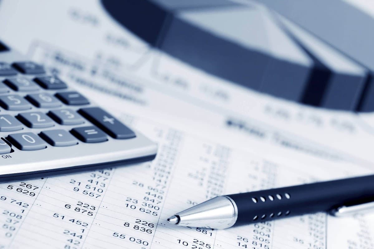 Holmes & Co Accountants Ltd - Accountants in shipley