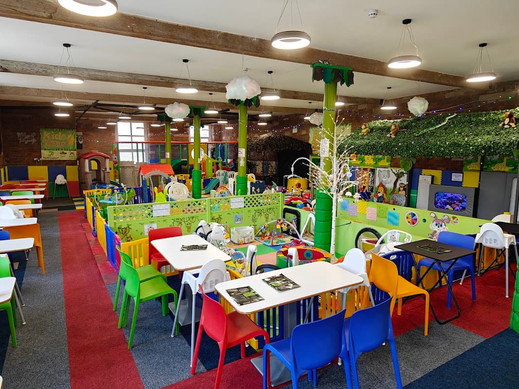 LITTLE MONKEYS PLAY CENTRE - Playgrounds in sowerby bridge