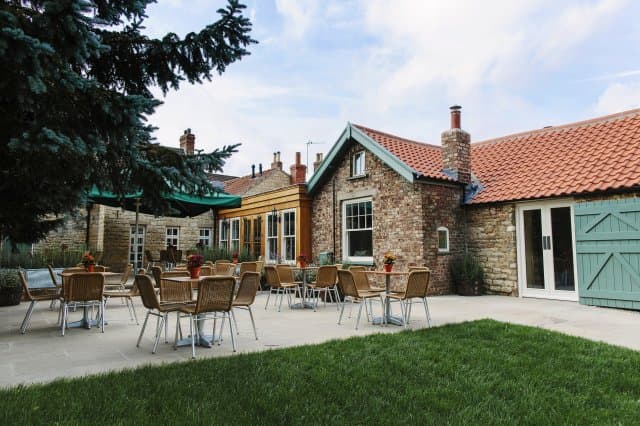 Pub The Crown and Cushion in welburn