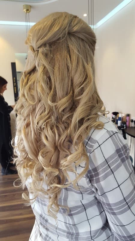 Bespoke hair creations - Hair Salons in wakefield
