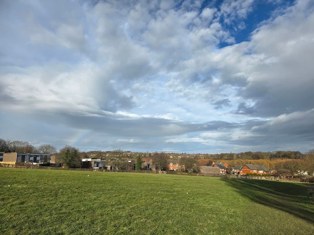 Beaver Hill Recreation Ground - Park in woodhouse