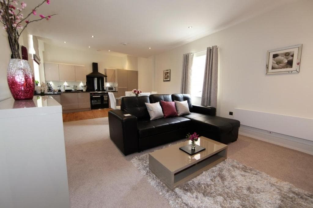 Accommodation at 6 Hunter House -Free onsite Parking in york