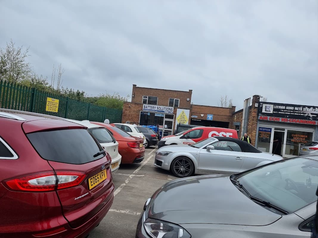 Leeman Road Auto Services - Garages in york