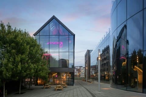 Moxy York