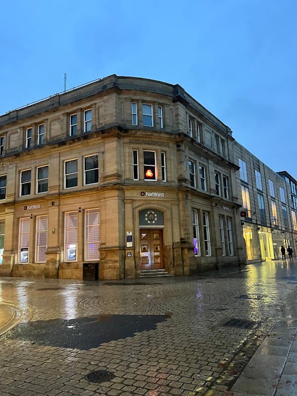 NatWest York City Centre - Banks in york