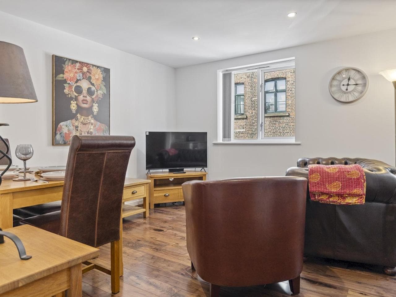 Accommodation at Pass the Keys Tannery Mews - Stunning Central 2-Bed with Parking in york