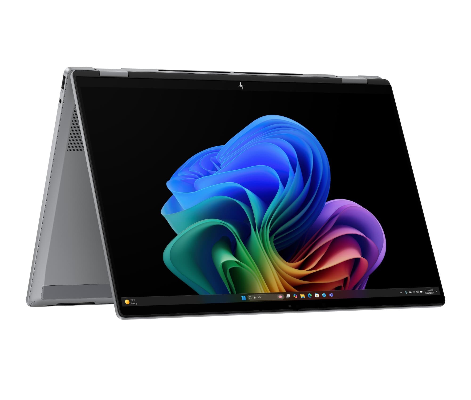 HP OmniBook X Flip 16-ar0007na in silver, featuring a sleek design, a vibrant 16-inch touchscreen display, and powered by AMD Ryzen™ AI 7 350 Hybrid processor.